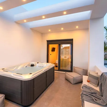 Villa Solaris Evelia By